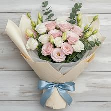 Букет цветов из:  Лизиантусы в Новощапово