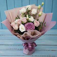 Букет цветов из:  Розы и Лизиантусы в Новощапово