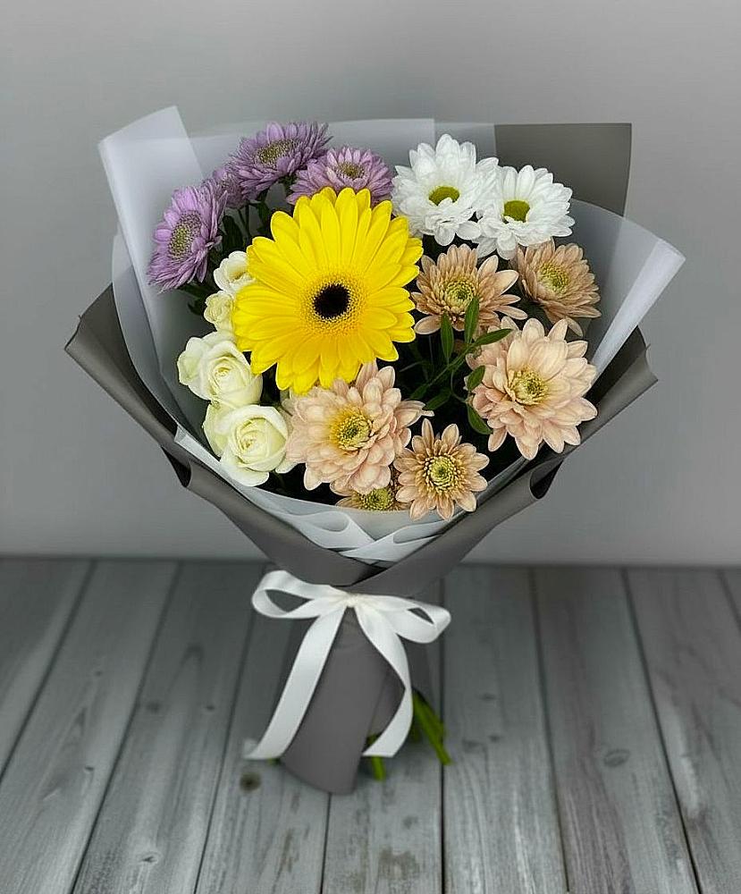 Букет цветов из: Розы, Герберы и Хризантемы в Новощапово