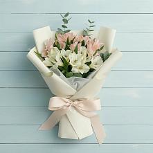 Букет цветов из:  Альстромерии в Новощапово