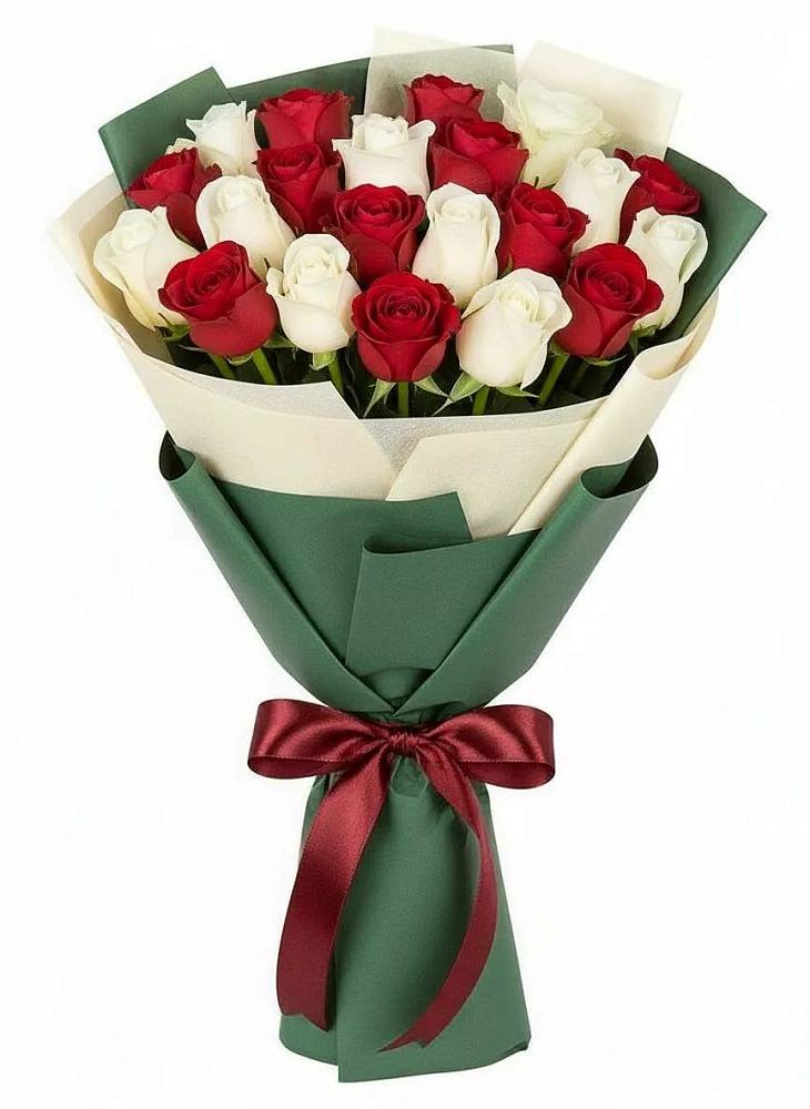 Букет Микс из красных и белых роз в Новощапово