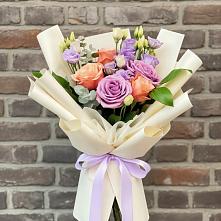 Букет цветов из:  Лизиантусы и Розы #REPLACE_PRED# Новощапово